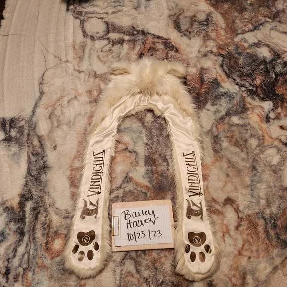 Vindictus Polar Bear Spirithood Authentic SpiritHoods Vindictus Golden Polar Bear Faux Fur  main image 4